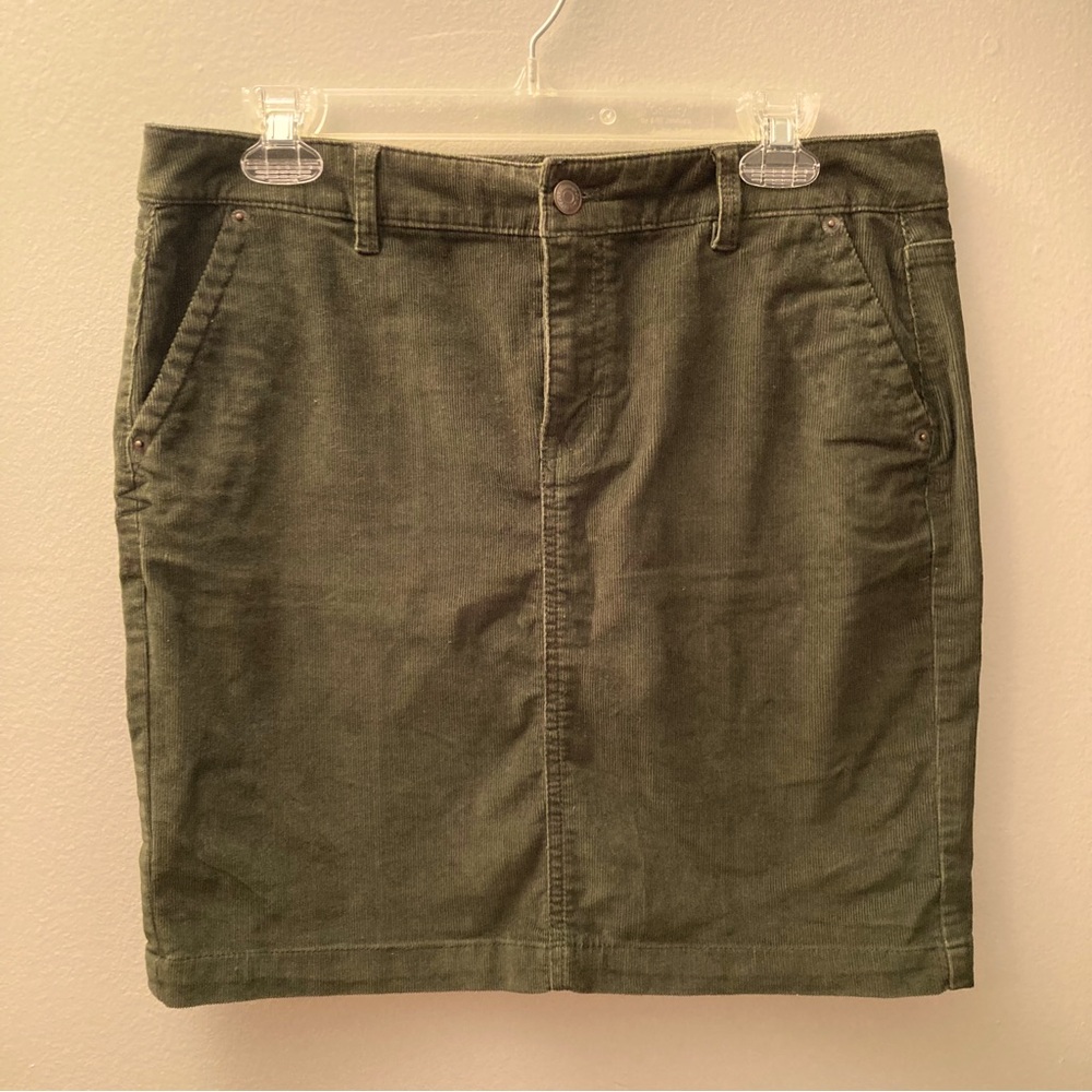 GH Bass & Co. Corduroy Skirt